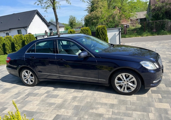 Mercedes-Benz Klasa E cena 36900 przebieg: 265369, rok produkcji 2009 z Zagórów małe 277